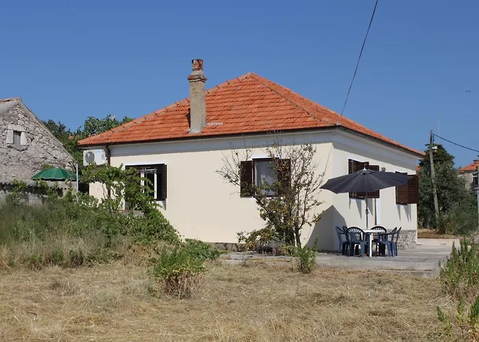 With Parking Space Savar, Dugi Otok - 8127 Savar