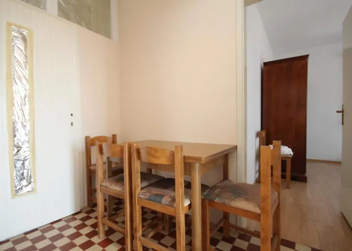 With Parking Space Savar, Dugi Otok - 8127 *