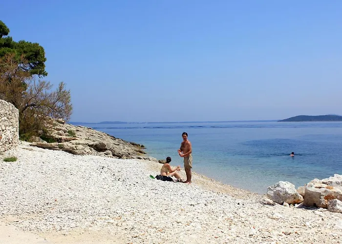 With Parking Space Savar, Dugi Otok - 8127 *