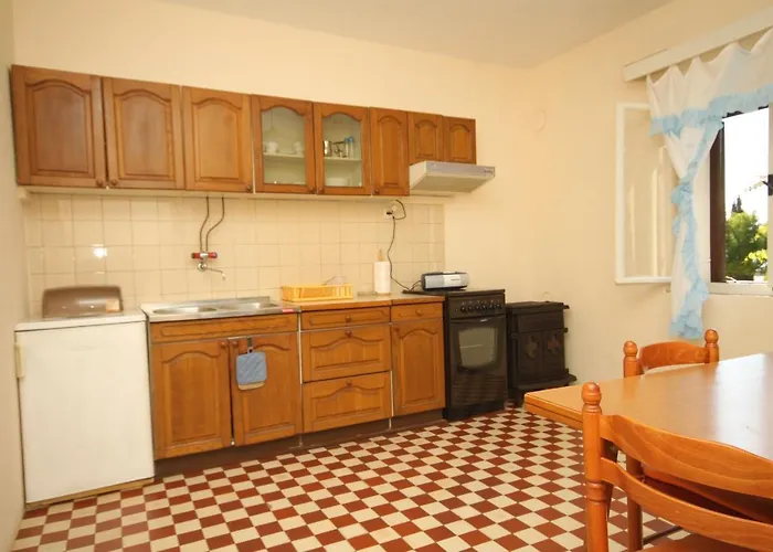 With Parking Space Savar, Dugi Otok - 8127 Savar